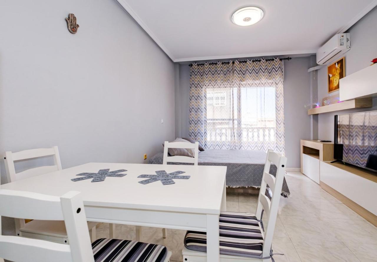 Tomillo Id178 Apartment Torrevieja Exterior photo