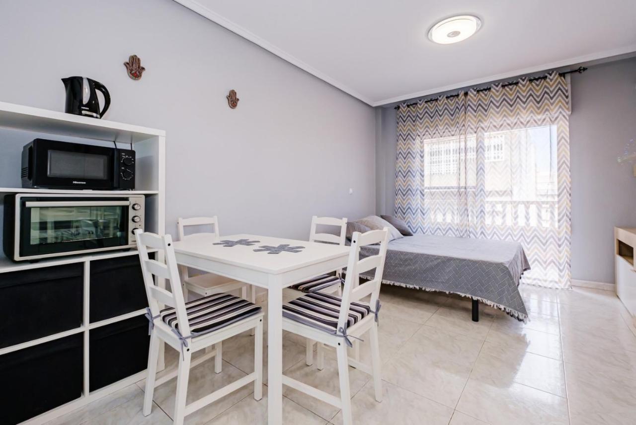 Tomillo Id178 Apartment Torrevieja Exterior photo